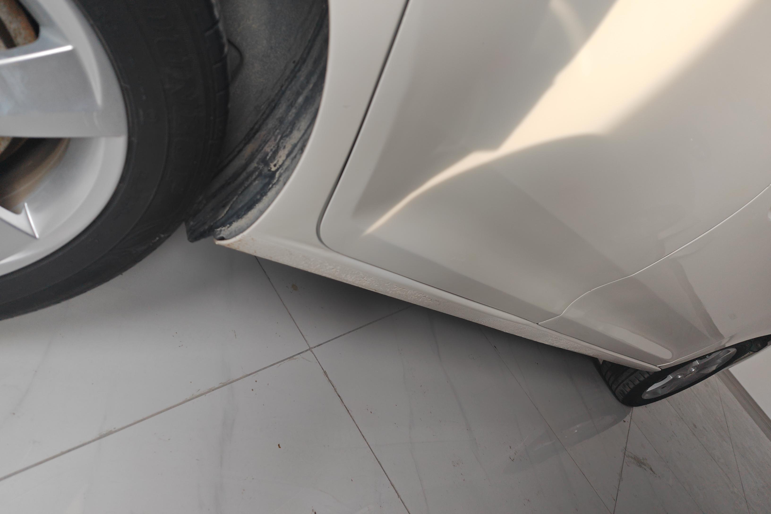 Skoda Rapid Spaceback 2017 car image #8