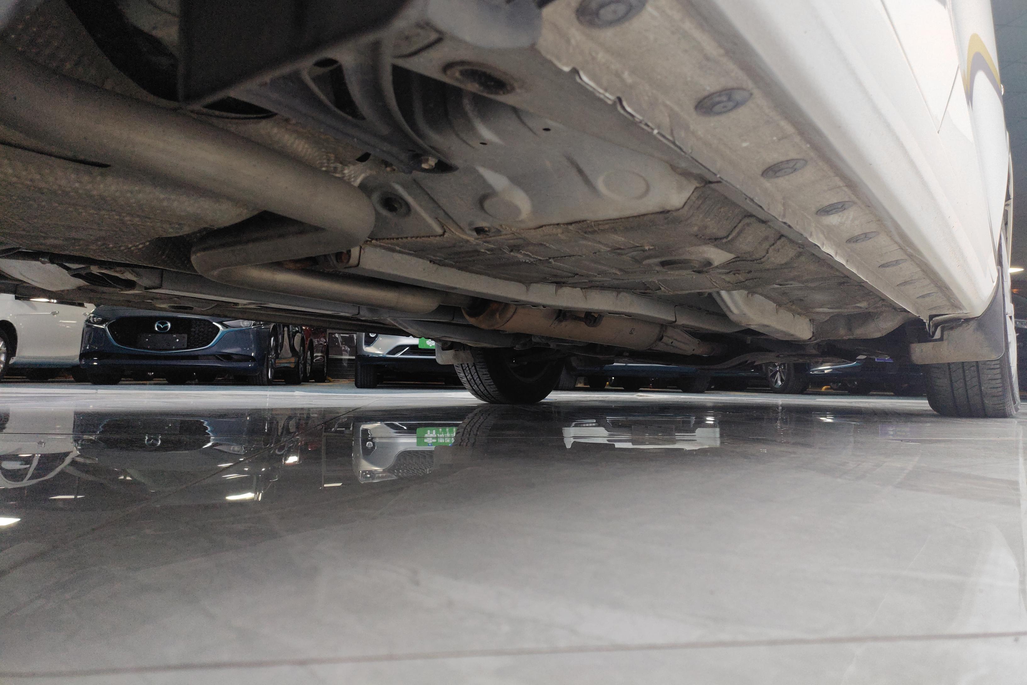 Toyota Vios 2021 immagine di auto #8