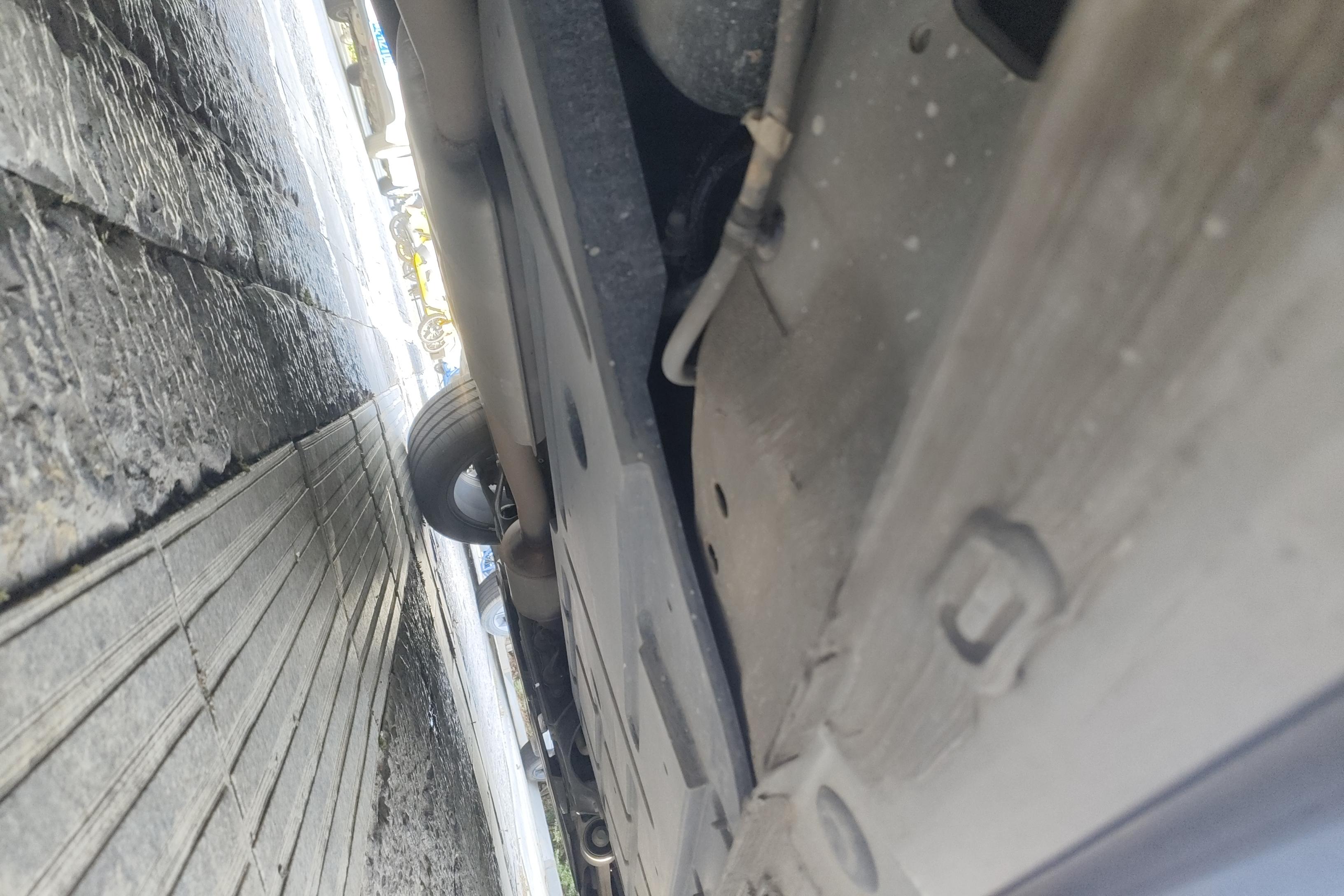 Roewe RX9 2023 imagen de coche #8