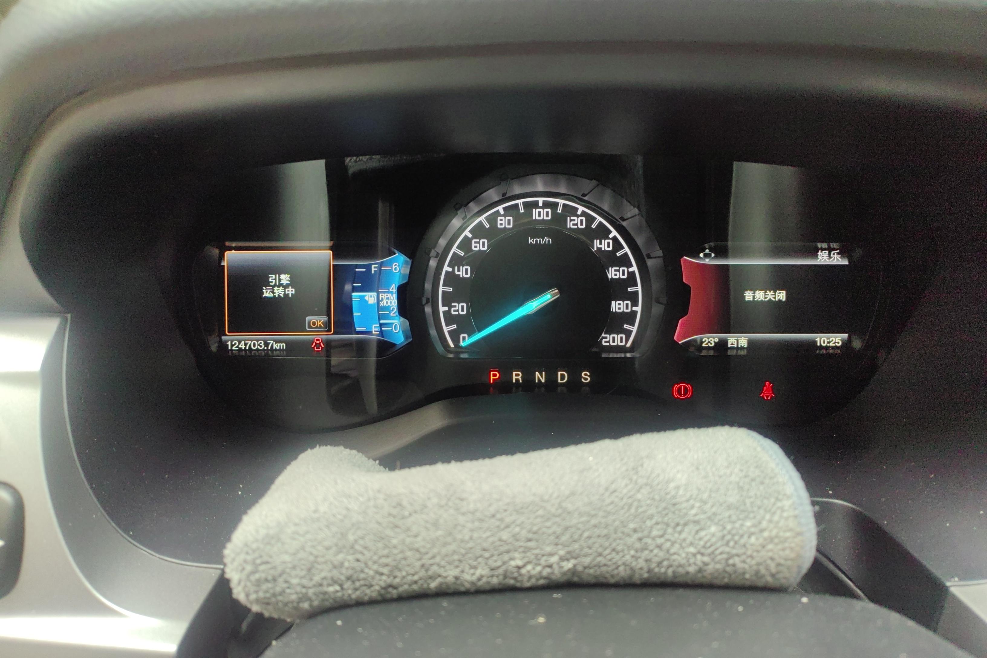 Ford Everest 2017 #8 Ford Everest 2017 صورة سيارة #8