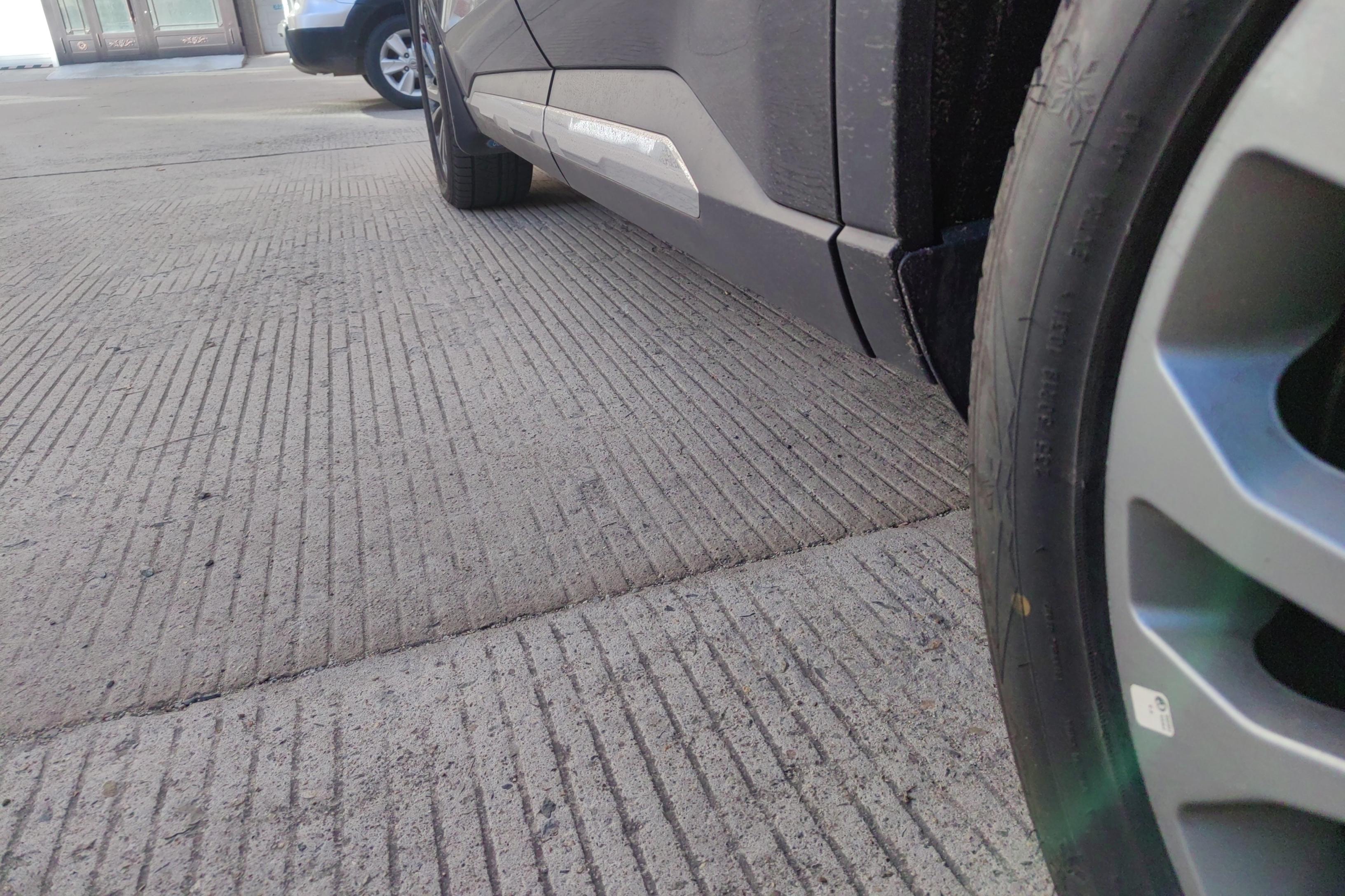 Ford Equator 2024 car image #8