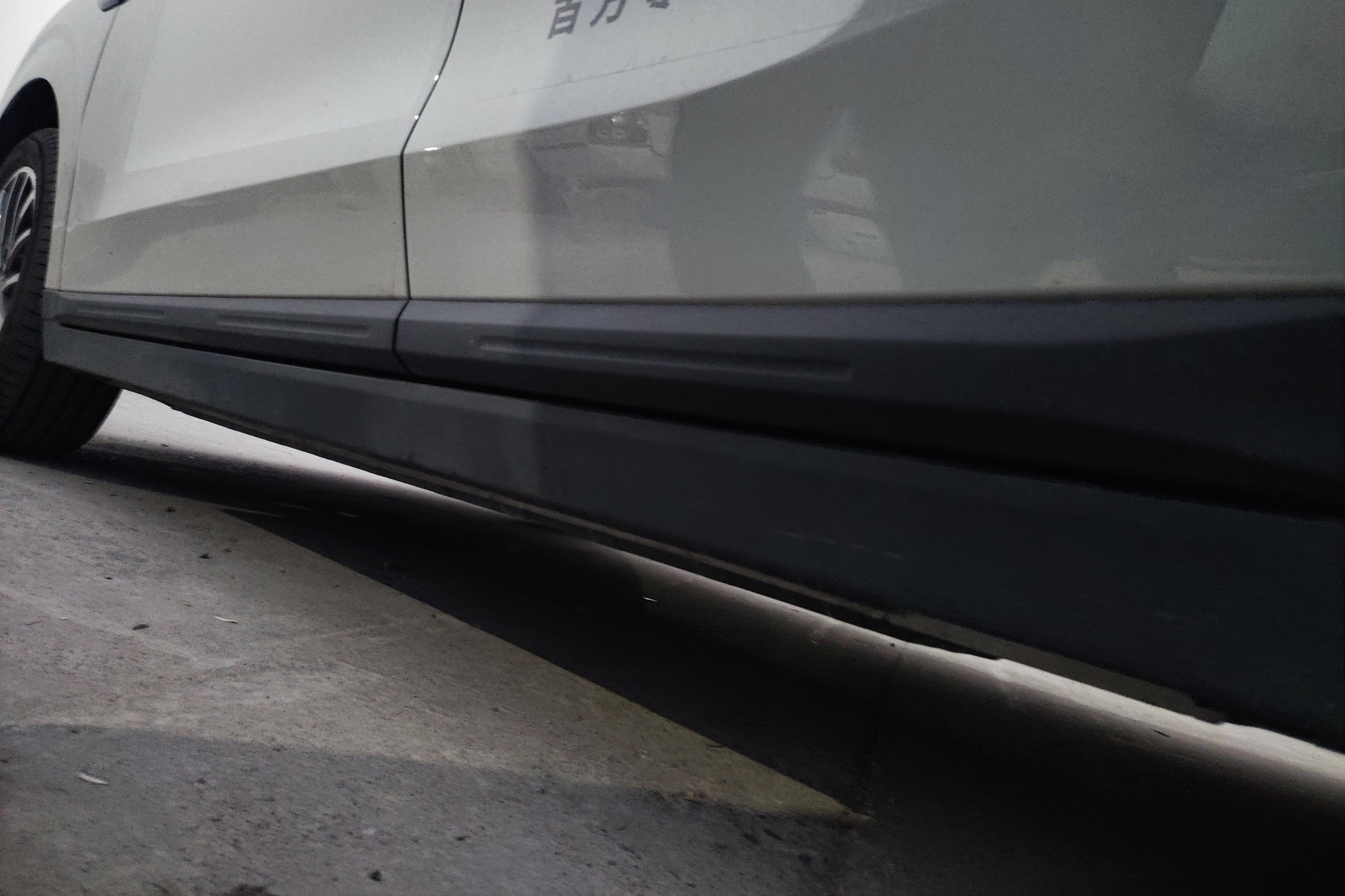 零跑汽车 零跑B10 2025 汽车图片 #8