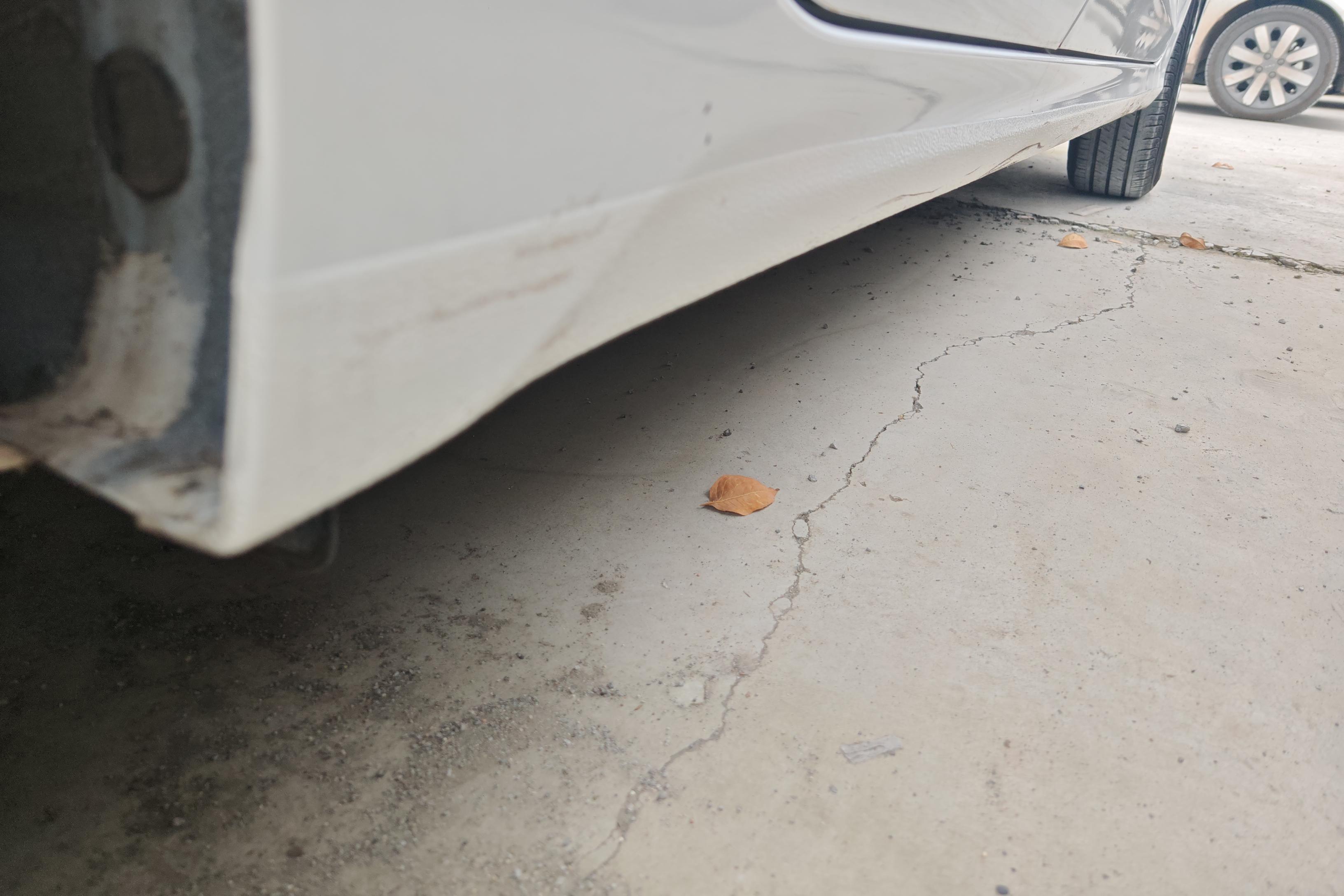 Hyundai Reina 2021 car image #8