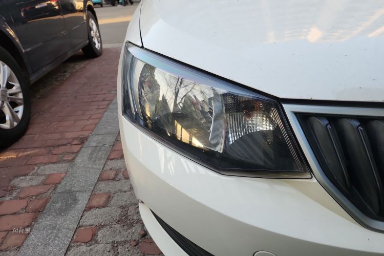 Skoda Fabia 2017 immagine di auto #8