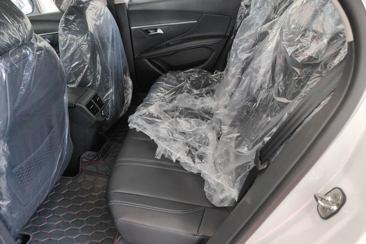 标致 标致4008 汽车图片 #8