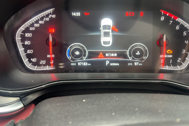 Changan CS85 Coupe 2020 car image #8