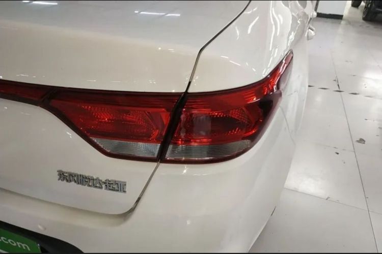 起亚 起亚K2 2017 汽车图片 #8