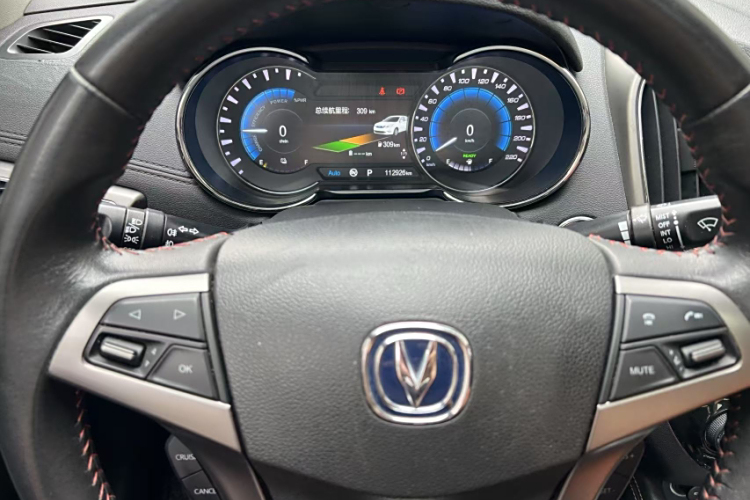 Changan Eado EV 2018 car image #8