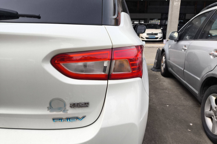 GAC Qizhi PHEV 2018 #8 GAC Qizhi PHEV 2018 immagine di auto #8