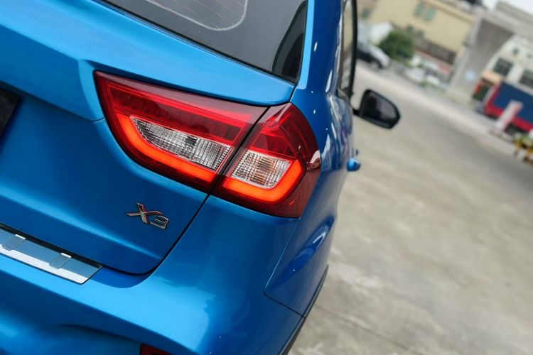 Vision X3 2018 #8 Vision X3 2018 car image #8