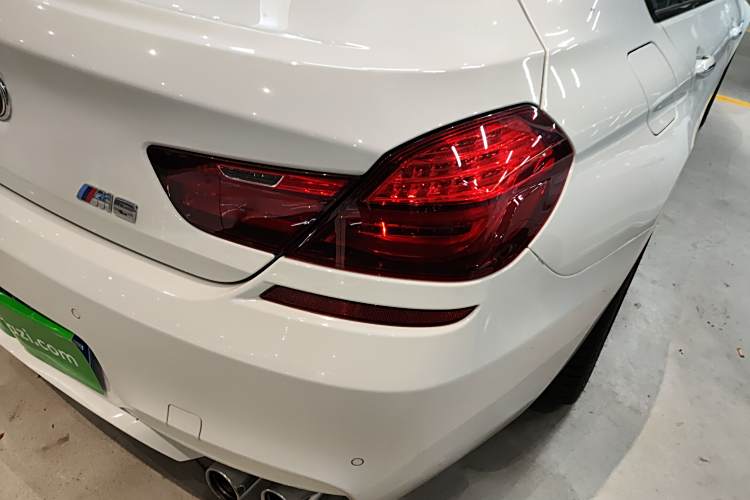 BMW M6 2015 #8 BMW M6 2015 car image #8