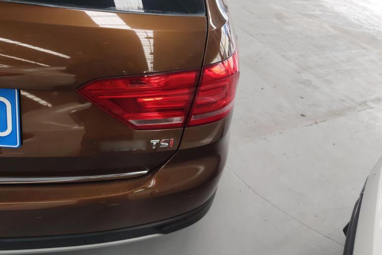 Volkswagen Cross Lavida 2017 صورة سيارة #8