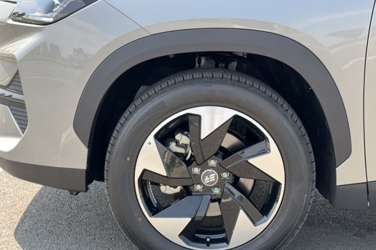 捷途山海 捷途山海L6 2025 #8 捷途山海 捷途山海L6 2025 汽车图片 #8