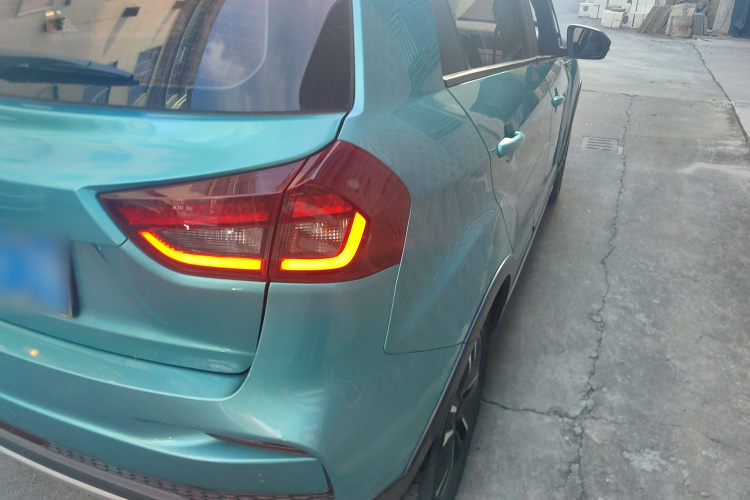Vision X3 2019 car image #8