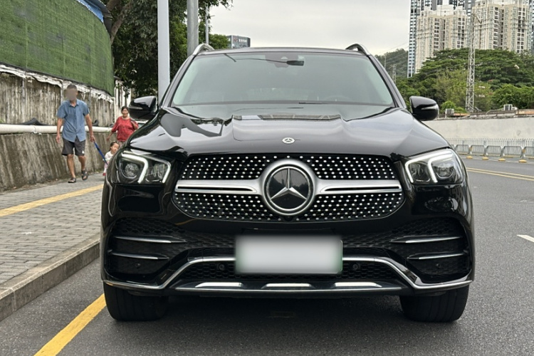 Mercedes-Benz GLE Class New Energy 2023 car image #8