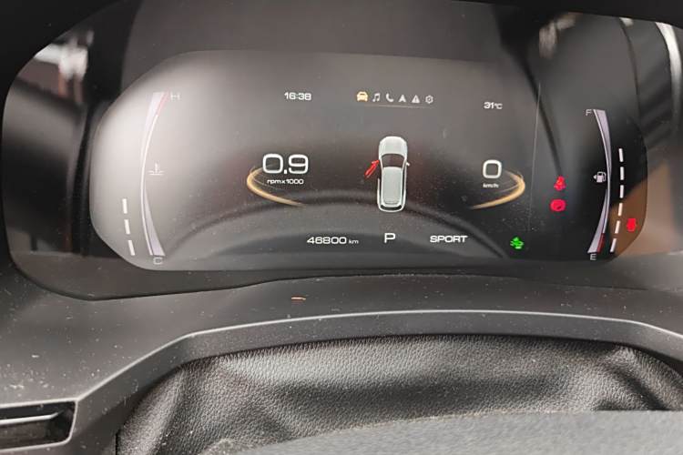 Haval F7 2019 car image #8
