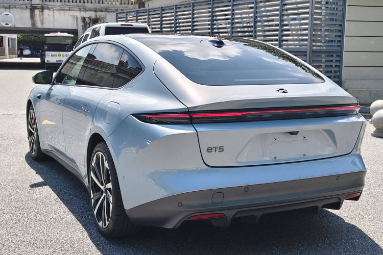 NIO ET5 2023 صورة سيارة #8