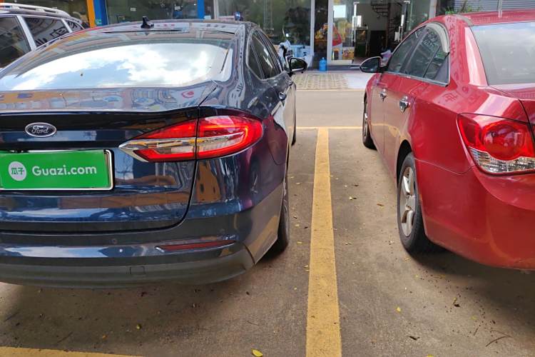 Ford Mondeo New Energy 2020 car image #8