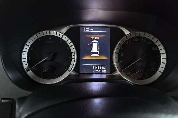 日产 途达 2019 汽车图片 #8