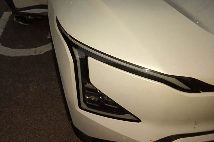 起亚 起亚EV5 2023 汽车图片 #8