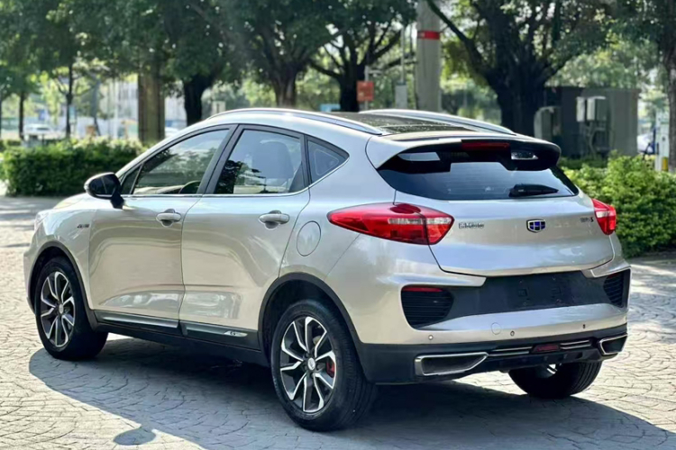 GEELY Emgrand GS 2019 #8 GEELY Emgrand GS 2019 car image #8