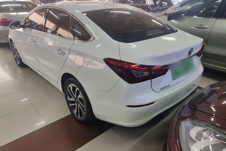 Changan Eado EV 2019 #8 Changan Eado EV 2019 image de voiture #8