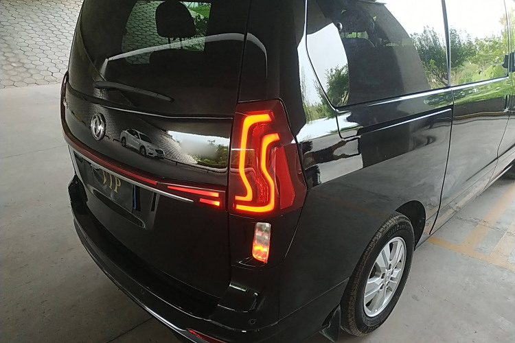 Forthing M7 2020 imagem de carro #8