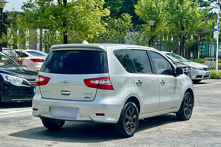 日产 骊威 2018 汽车图片 #8