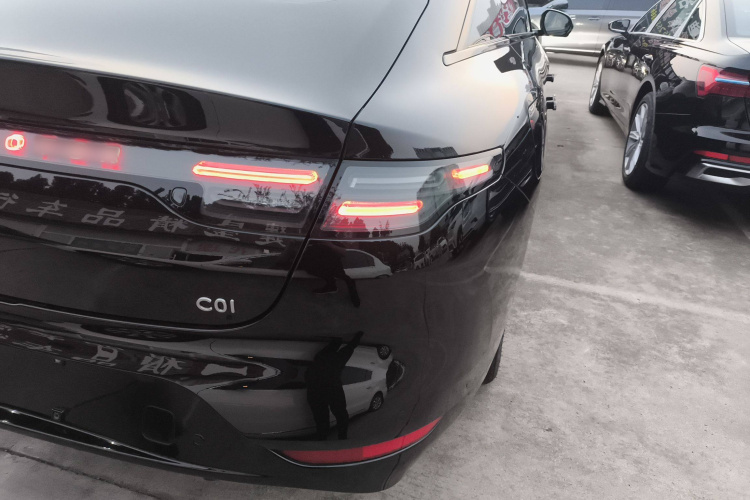 零跑汽车 零跑C01 2025 汽车图片 #8