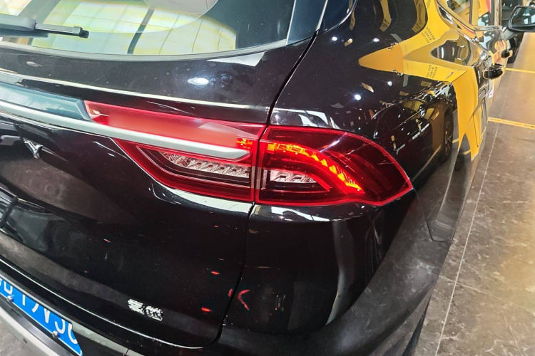 GEELY OkavangoR7 2021 car image #8