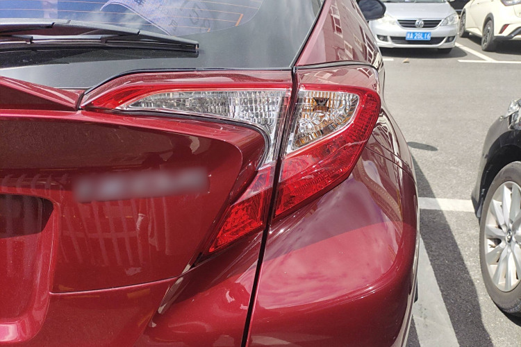 Toyota Izoa E 2020 #8 Toyota Izoa E 2020 imagen de coche #8