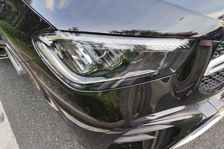 Mercedes-Benz GLE Class New Energy 2023 car image #8