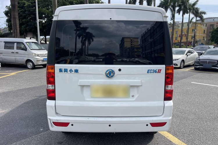2024 car image #8