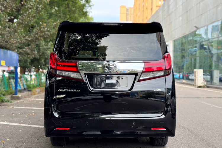 丰田 埃尔法 2017 汽车图片 #8