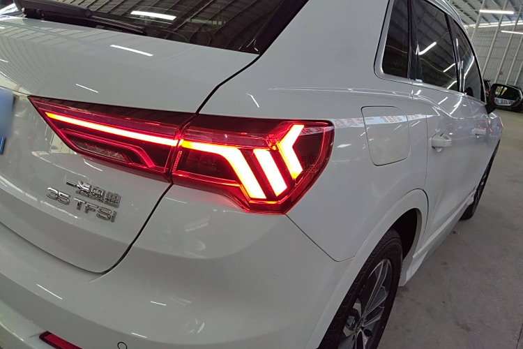 Audi Q3 (Imported) 2022 immagine di auto #8