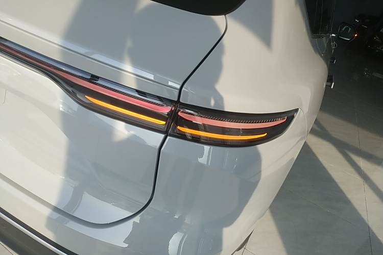 蔚来 蔚来EC7 2024 汽车图片 #8