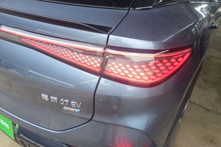 BYD Sea Lion 07 EV 2024 #8 BYD Sea Lion 07 EV 2024 car image #8