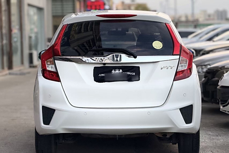 Honda Fit (Imported) 2015 image de voiture #8