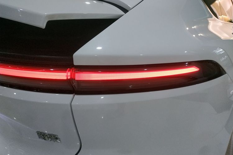 NIO ET9 2024 изображение автомобиля #8