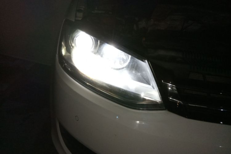 Volkswagen Sharan 2016 imagem de carro #8