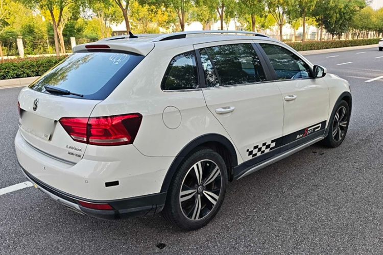 Volkswagen Cross Lavida 2016 immagine di auto #8