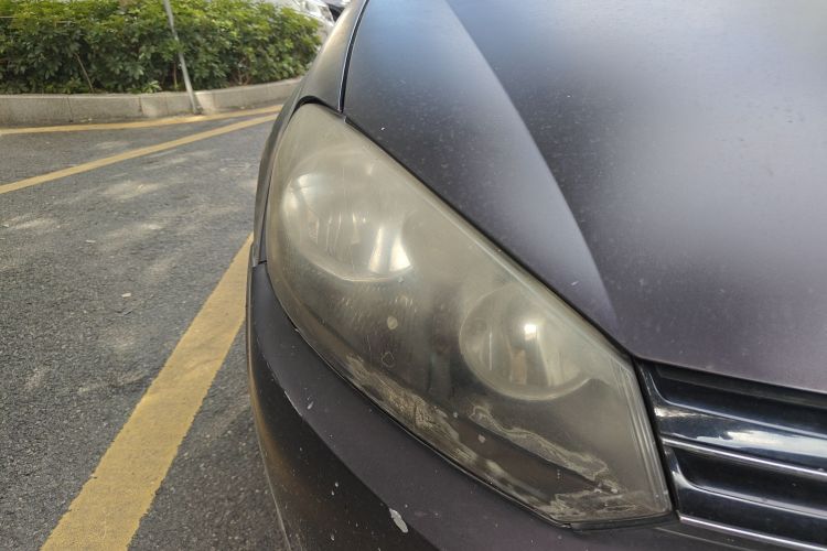Volkswagen Golf 2013 car image #8