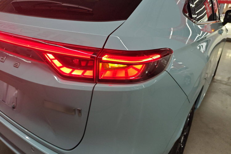 Honda e:NP1 2025 #8 Honda e:NP1 2025 car image #8