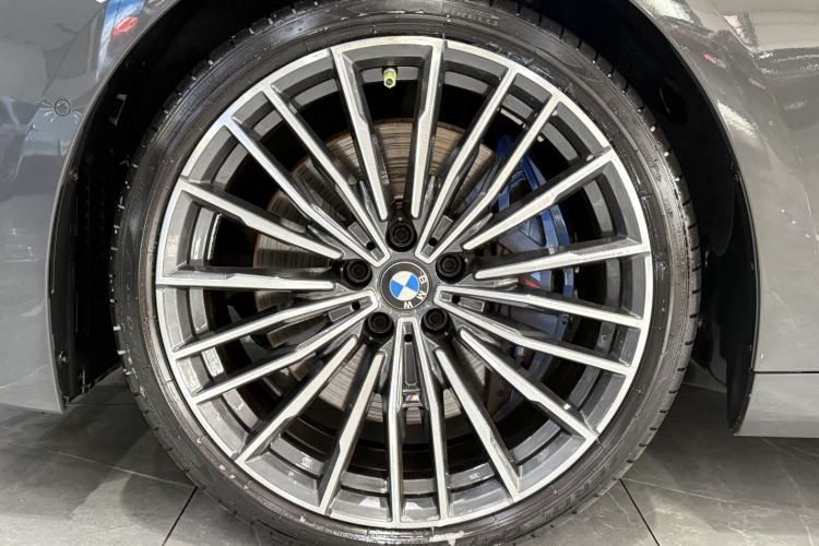 BMW M8 2021 #8 BMW M8 2021 car image #8