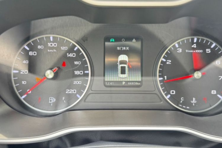 MG ZS 2021 image de voiture #8