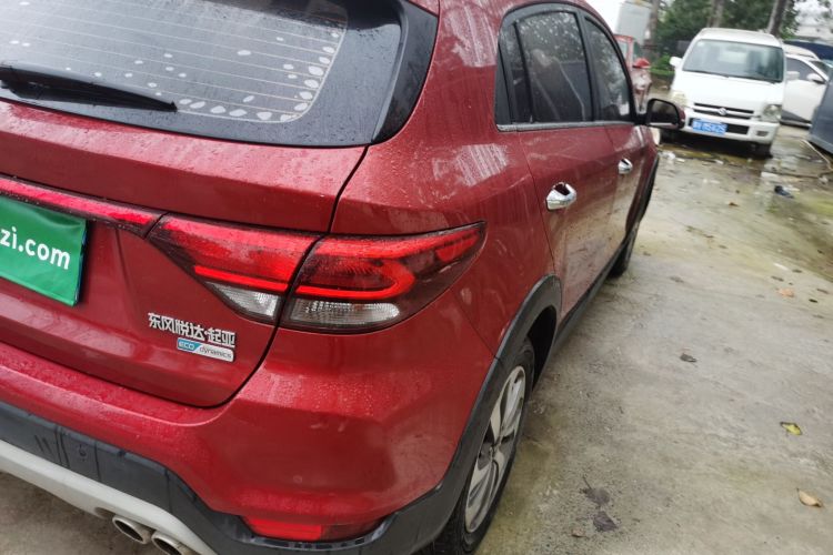 Kia Rio Cross 2019 صورة سيارة #8