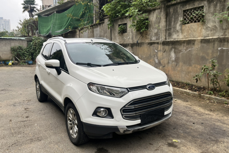 Ford EcoSport 2016 изображение автомобиля #8