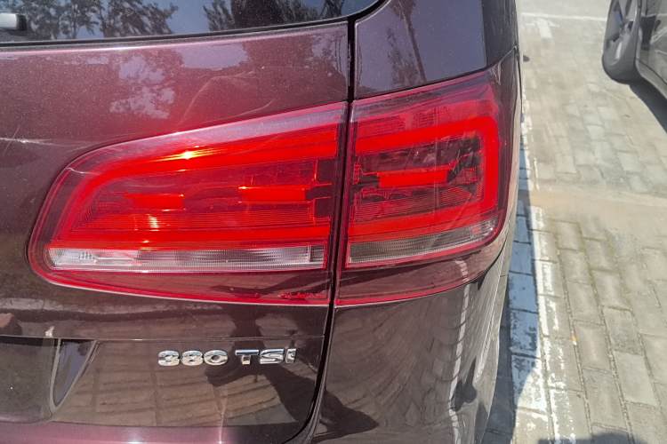 Volkswagen Sharan 2017 immagine di auto #8