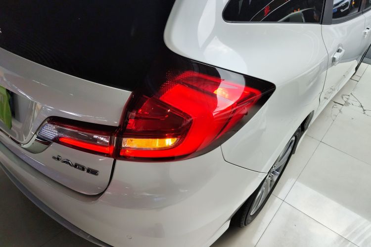 Honda Jade 2019 #8 Honda Jade 2019 car image #8