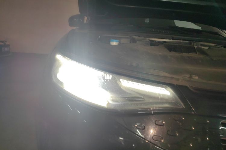 零跑汽车 零跑C01 2023 汽车图片 #8